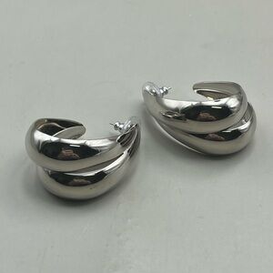 Chunky Silver Tone Hoop Earrings Modern Everyday Statement Jewelry